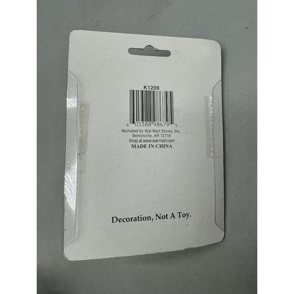 Holiday Time Village Collectibles Set Of 3 Figurines Made In China READ - Picture 3 of 7